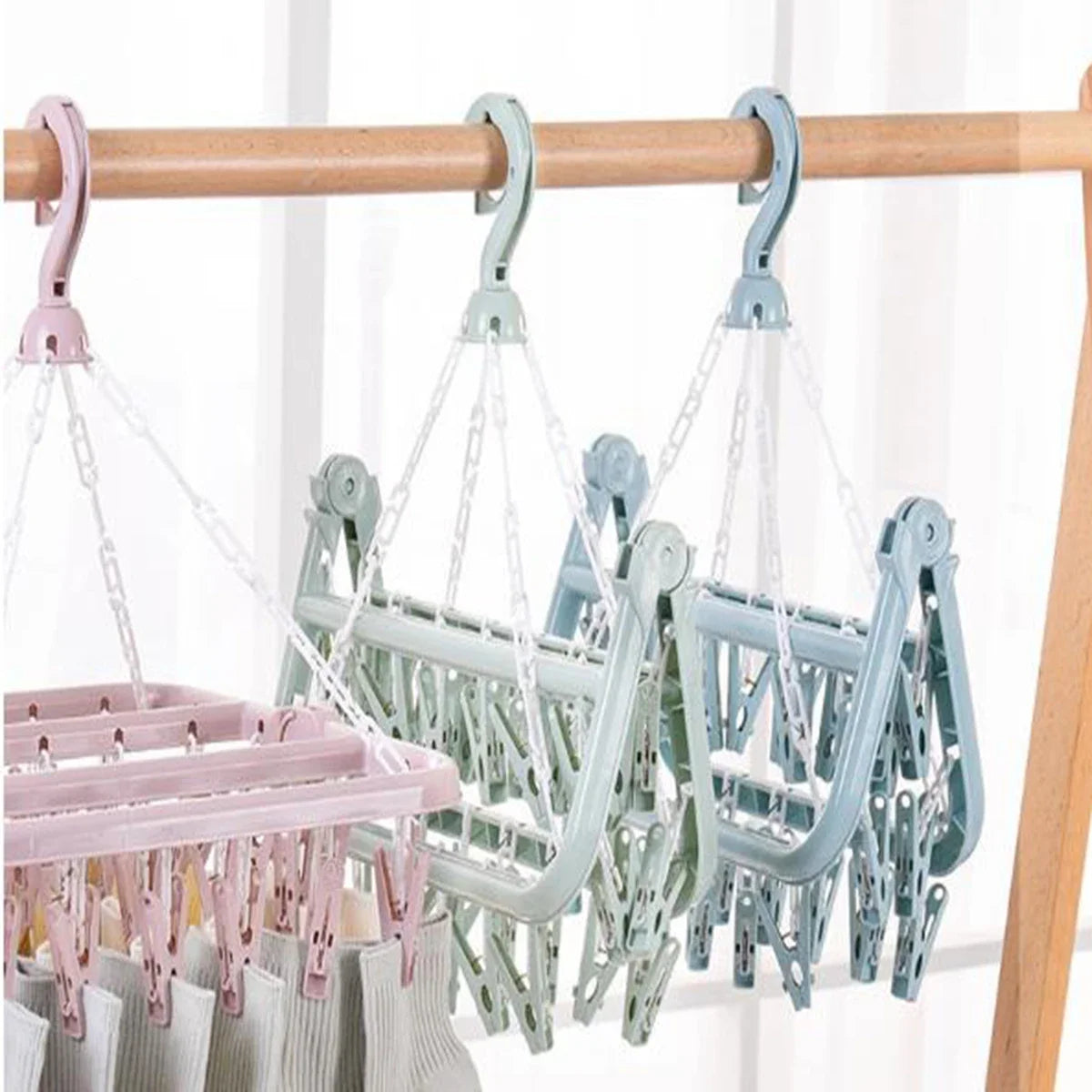 32-clip Large Capacity Plastic Dry Rack